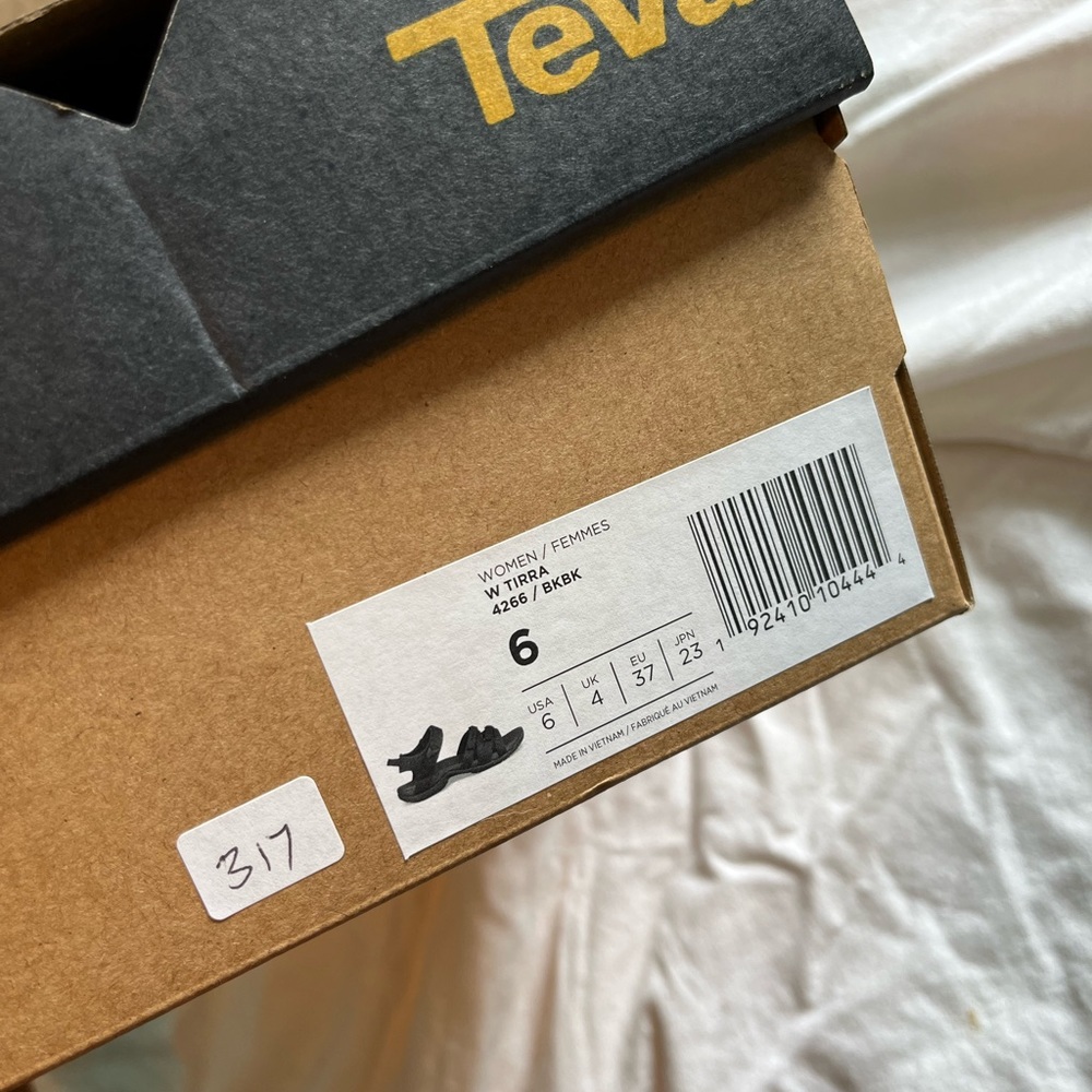 Teva Black Women's Sandals - Picture 8 of 9